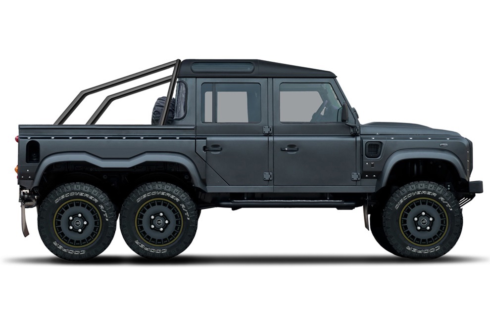 Land Rover Defender Flying Huntsman 110 WB 6x6 (7)