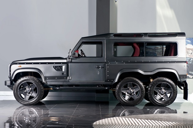 Land Rover Defender Flying Huntsman 110 WB 6x6 (2)