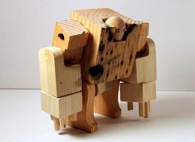 Meet WooBots Creative Wooden Robot Toy (3)
