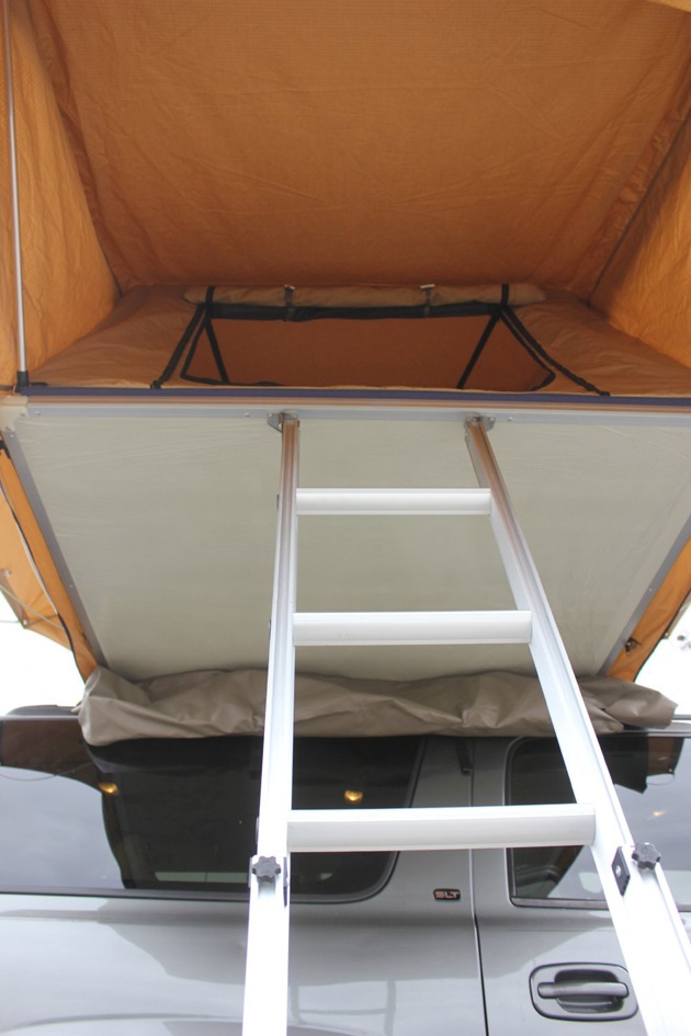 Overland Rooftop Camping Tent with Annex Room (2)