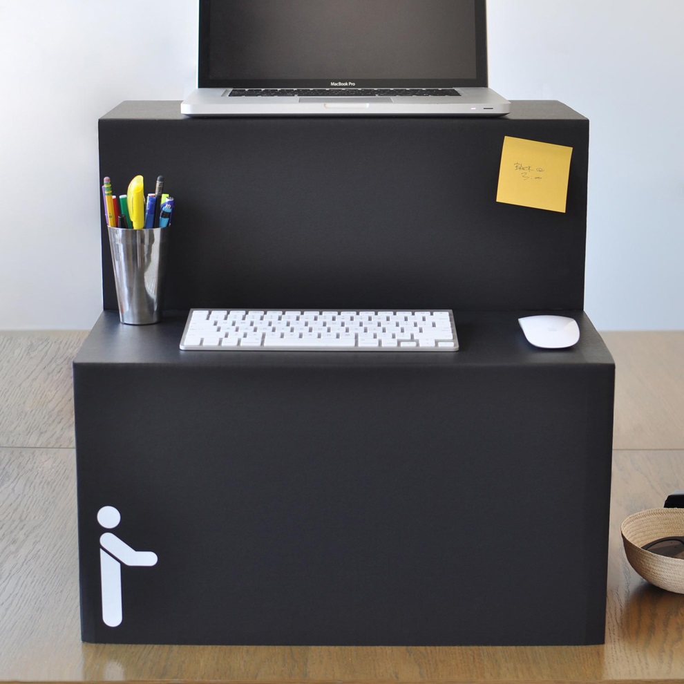 This Flat-Packed Standing Desk is Made Entirely Out of Cardboard (5)