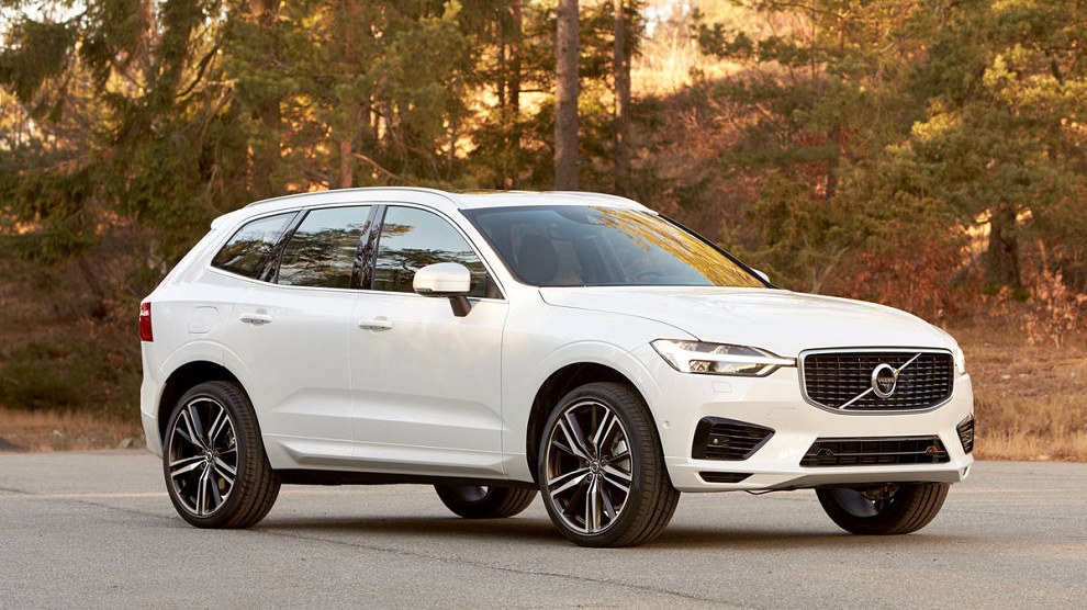 2017 Volvo XC60 SUV (1)