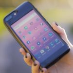 Meet The Eye - An Entire Android Phone Attached to Your iPhone (1)