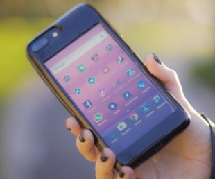Meet The Eye - An Entire Android Phone Attached to Your iPhone (1)