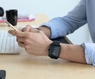 Uvolt Watch Brings Clean Energy to Your Phone Anywhere Anytime (1)
