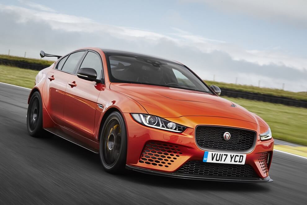 Jaguar Unveils XE SV Project 8 (2)